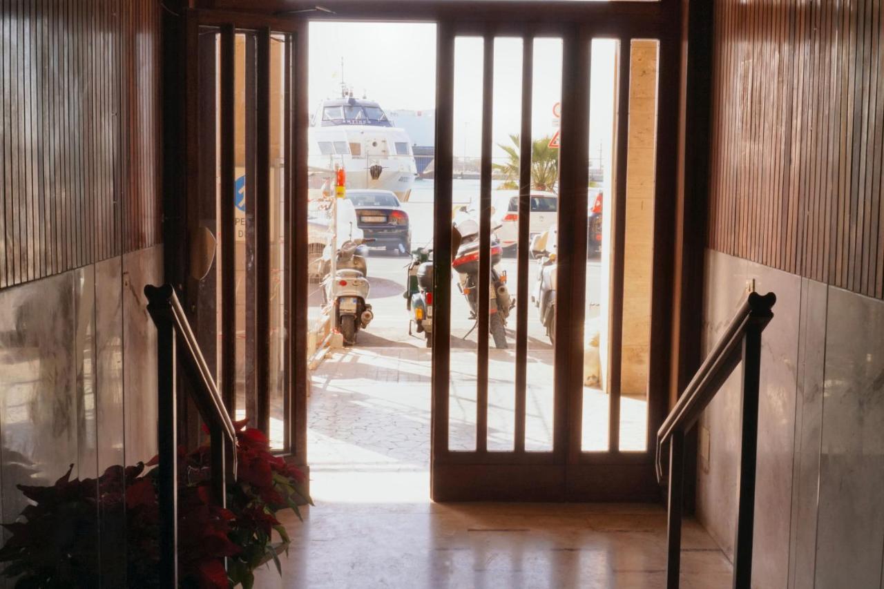 B&B Il Profumo Del Porto Trapani Exterior foto